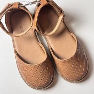 Old Navy Toddler Girl Chunky Low Heel Brown Buckle-Strap Ballet Shoe Sz 9
